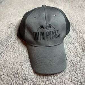 Nike Twin Peaks Restaurants Fitted Hat M/L